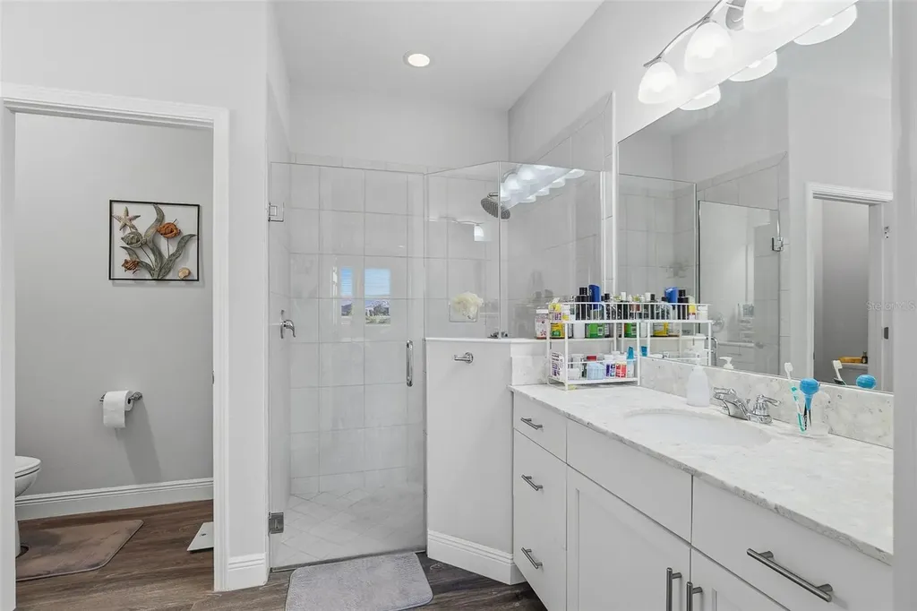 7522 Campus Cove Sarasota FL 34243