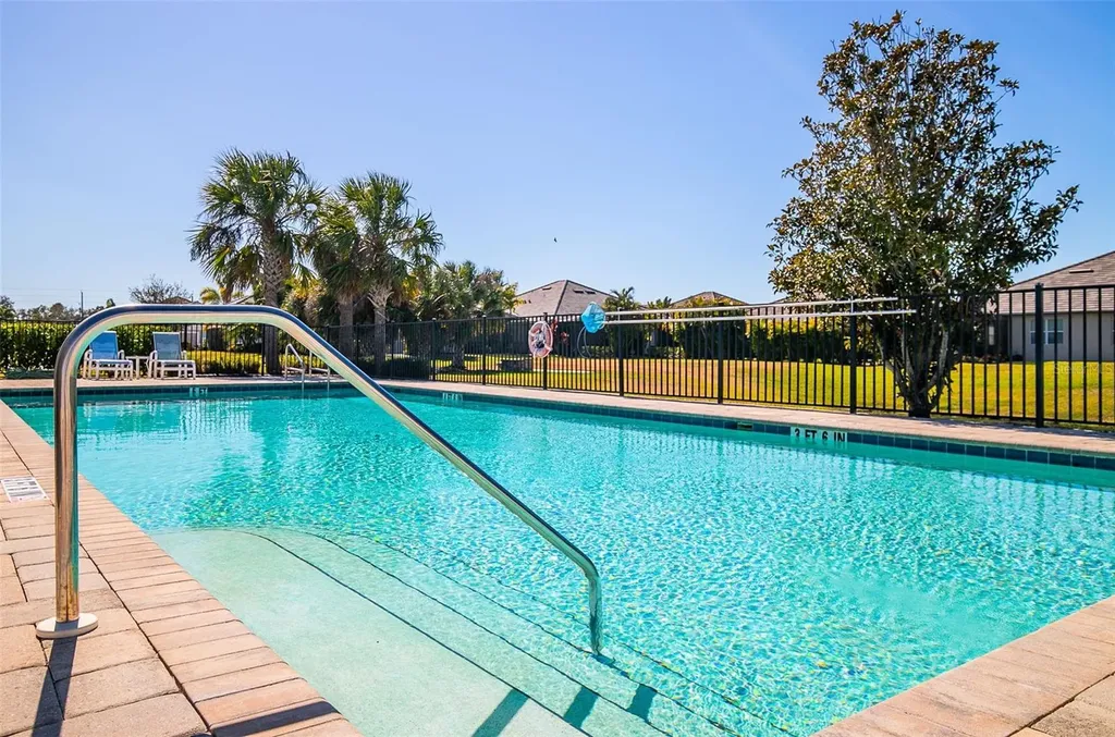 7522 Campus Cove Sarasota FL 34243