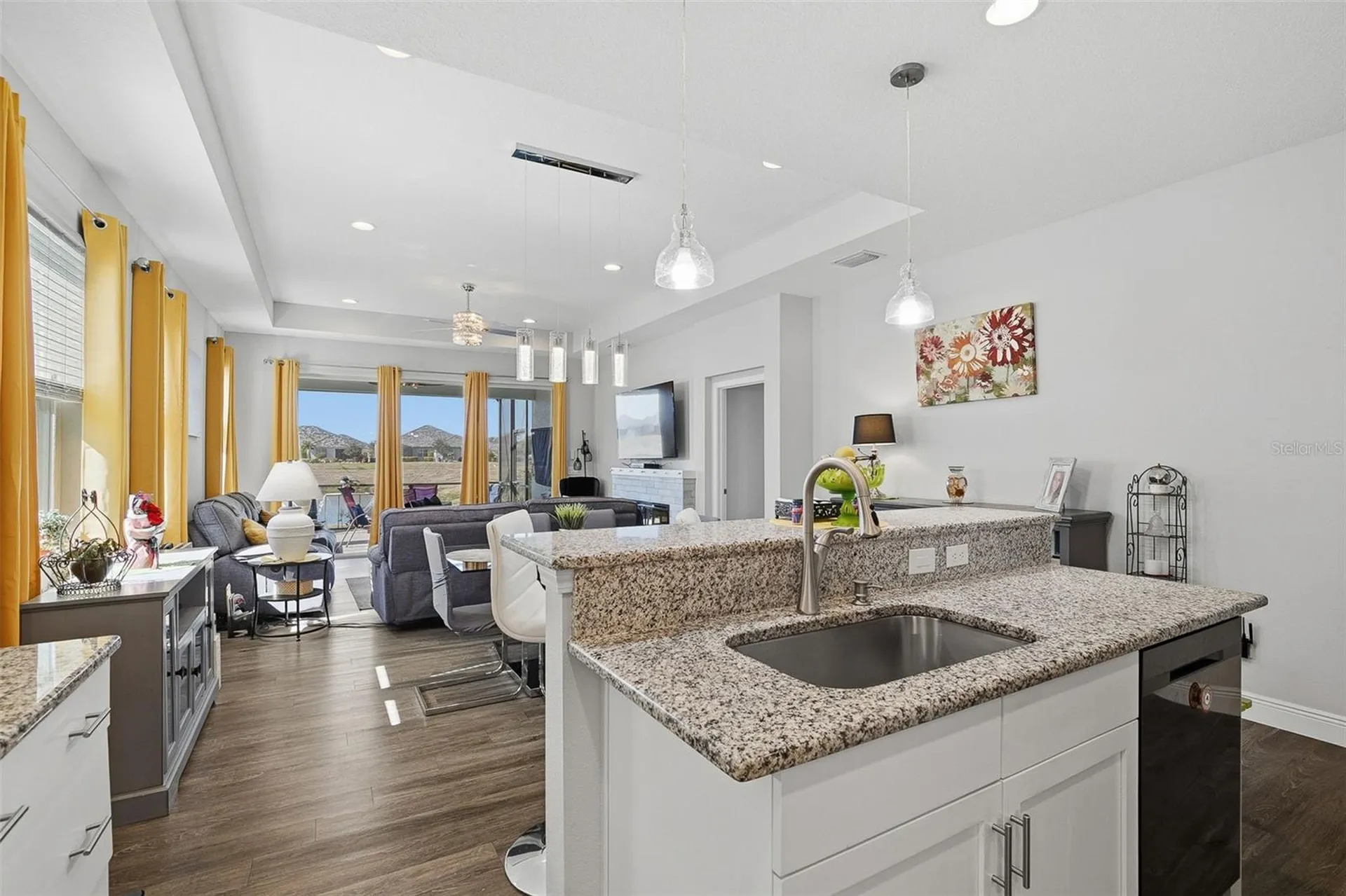 7522 Campus Cove Sarasota FL 34243