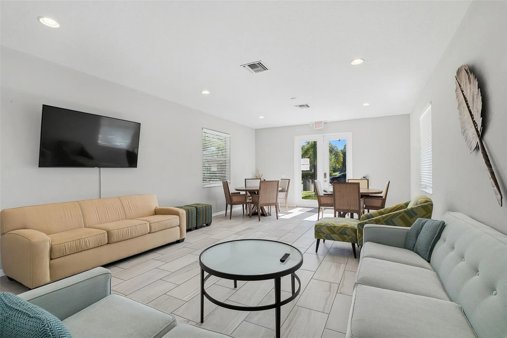 7522 Campus Cove Sarasota FL 34243