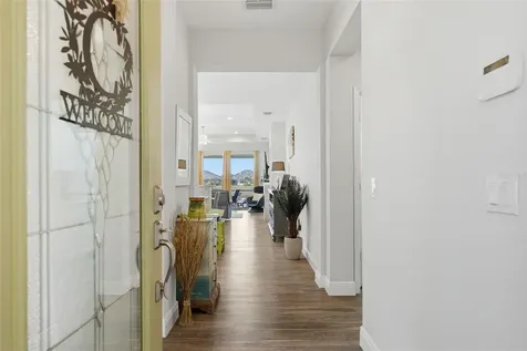 7522 Campus Cove Sarasota FL 34243