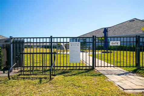 7522 Campus Cove Sarasota FL 34243