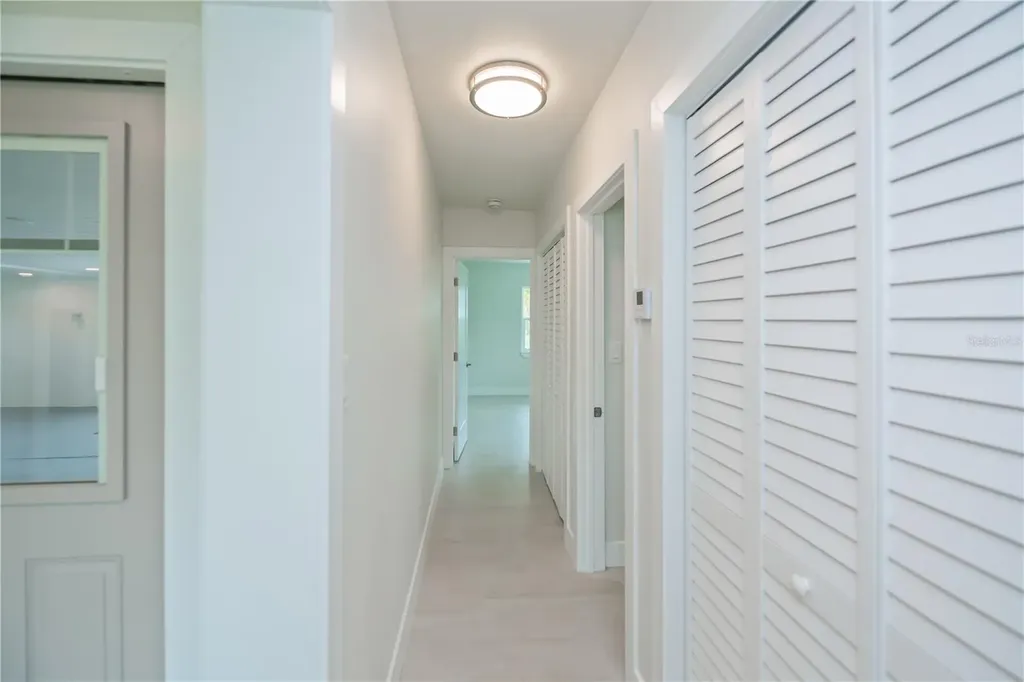 352 Oak Street Englewood FL 34223