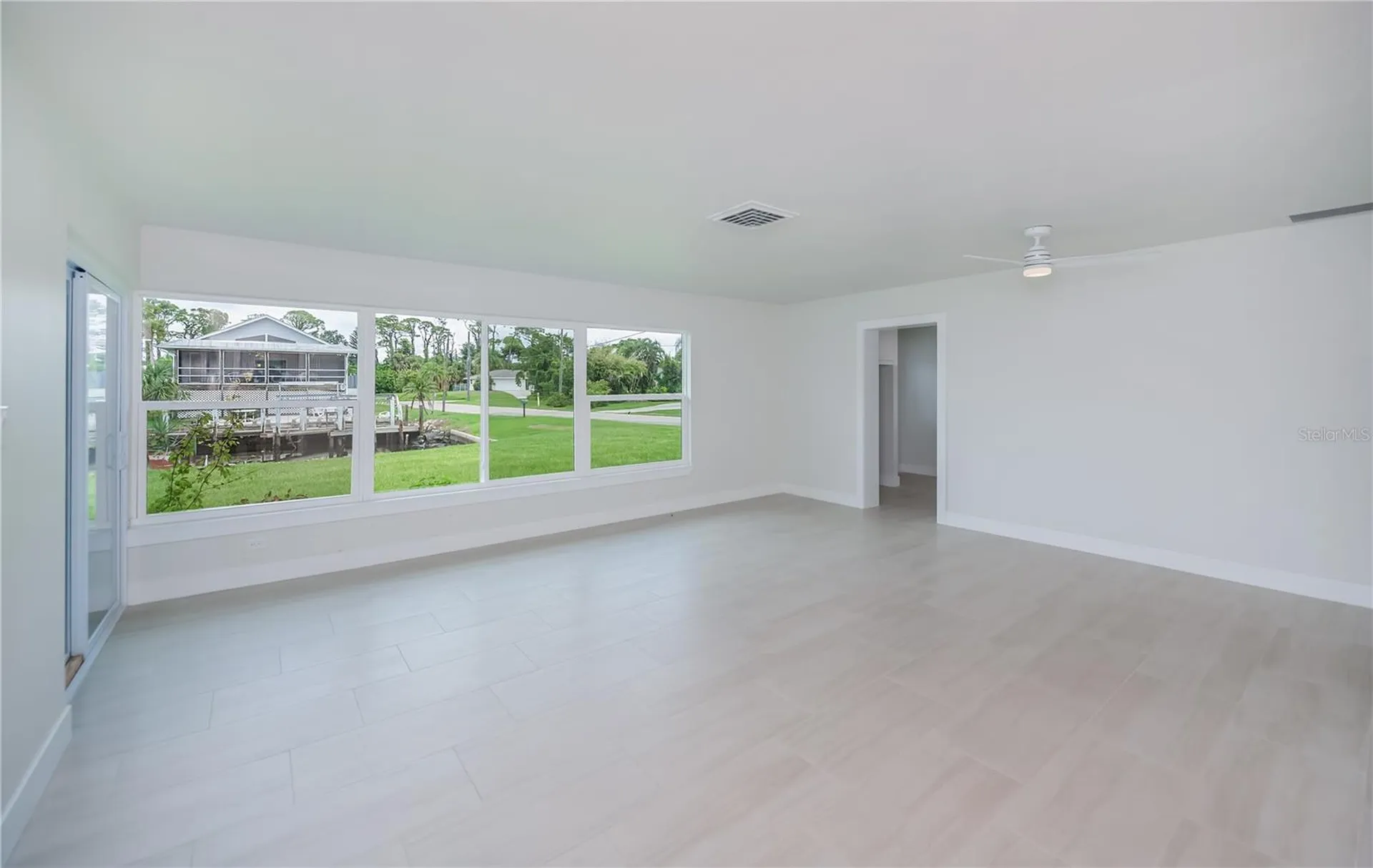 352 Oak Street Englewood FL 34223