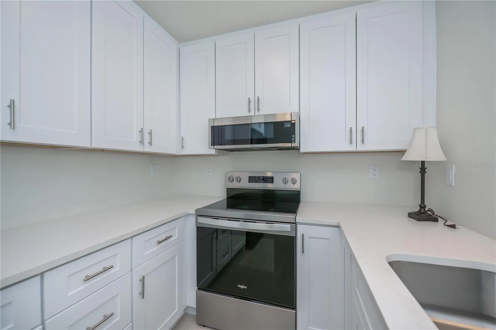 352 Oak Street Englewood FL 34223