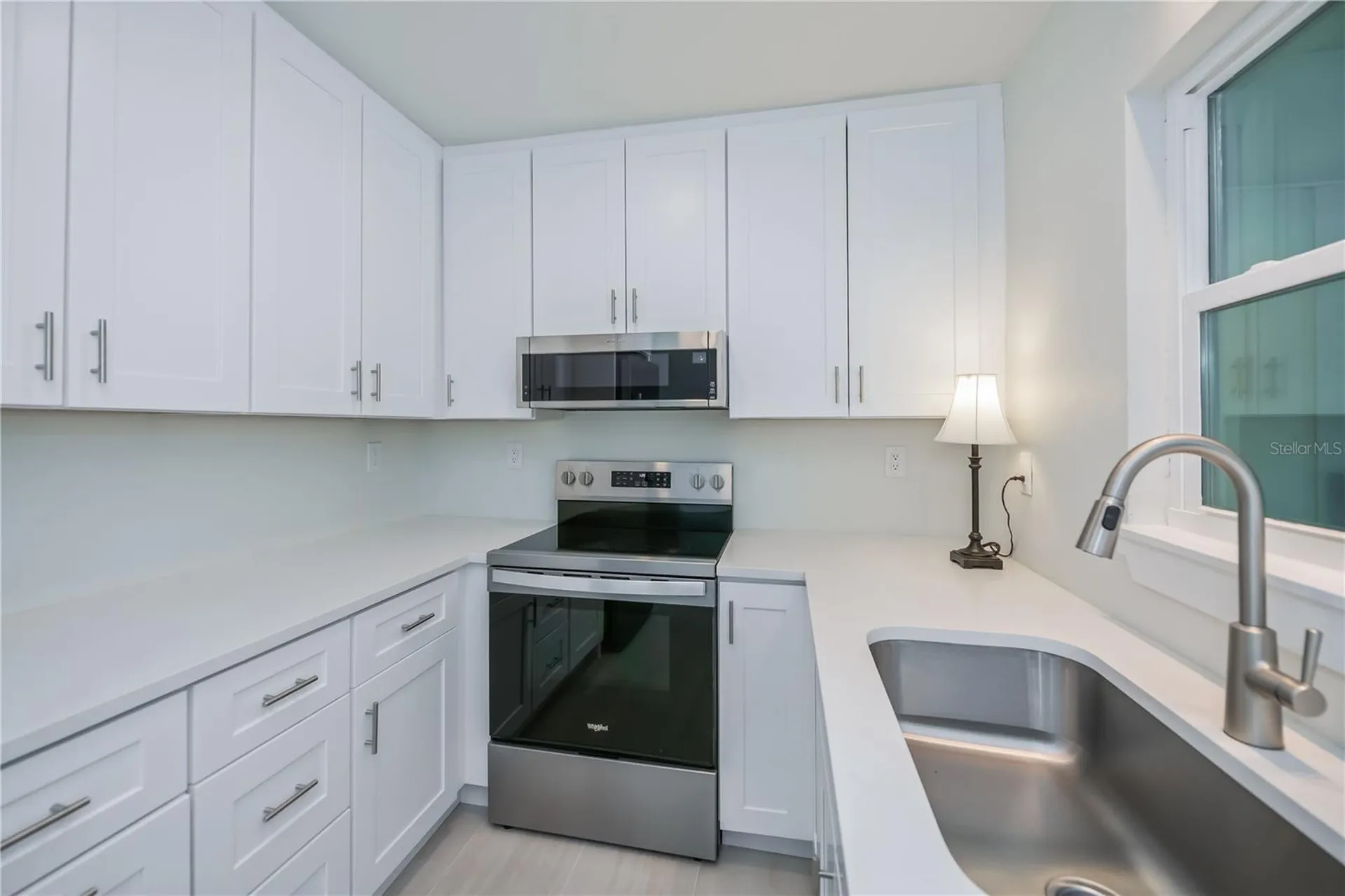 352 Oak Street Englewood FL 34223