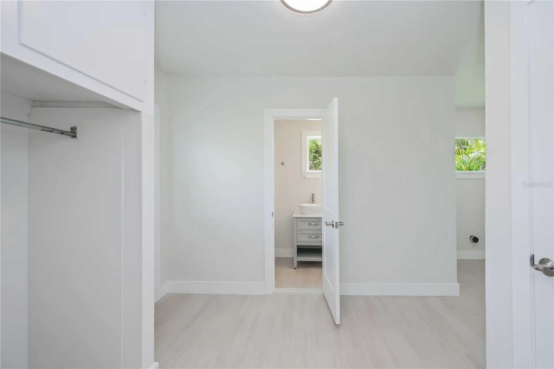 352 Oak Street Englewood FL 34223