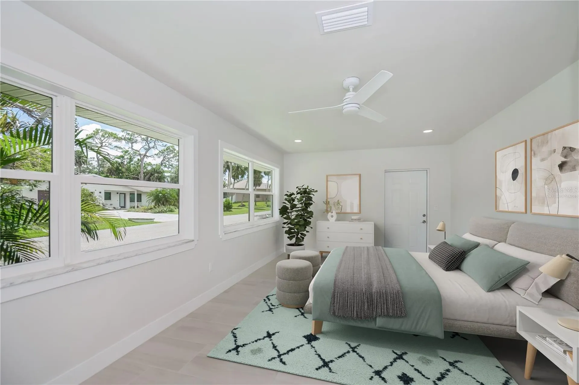 352 Oak Street Englewood FL 34223