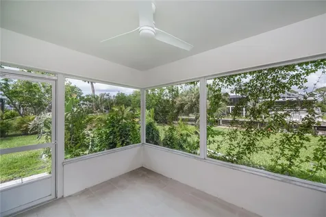 352 Oak Street Englewood FL 34223
