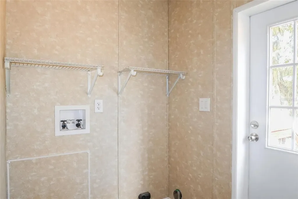 6102 Woodhaven Drive Lakeland FL 33811