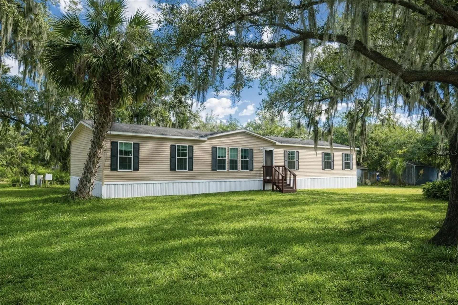 6102 Woodhaven Drive Lakeland FL 33811