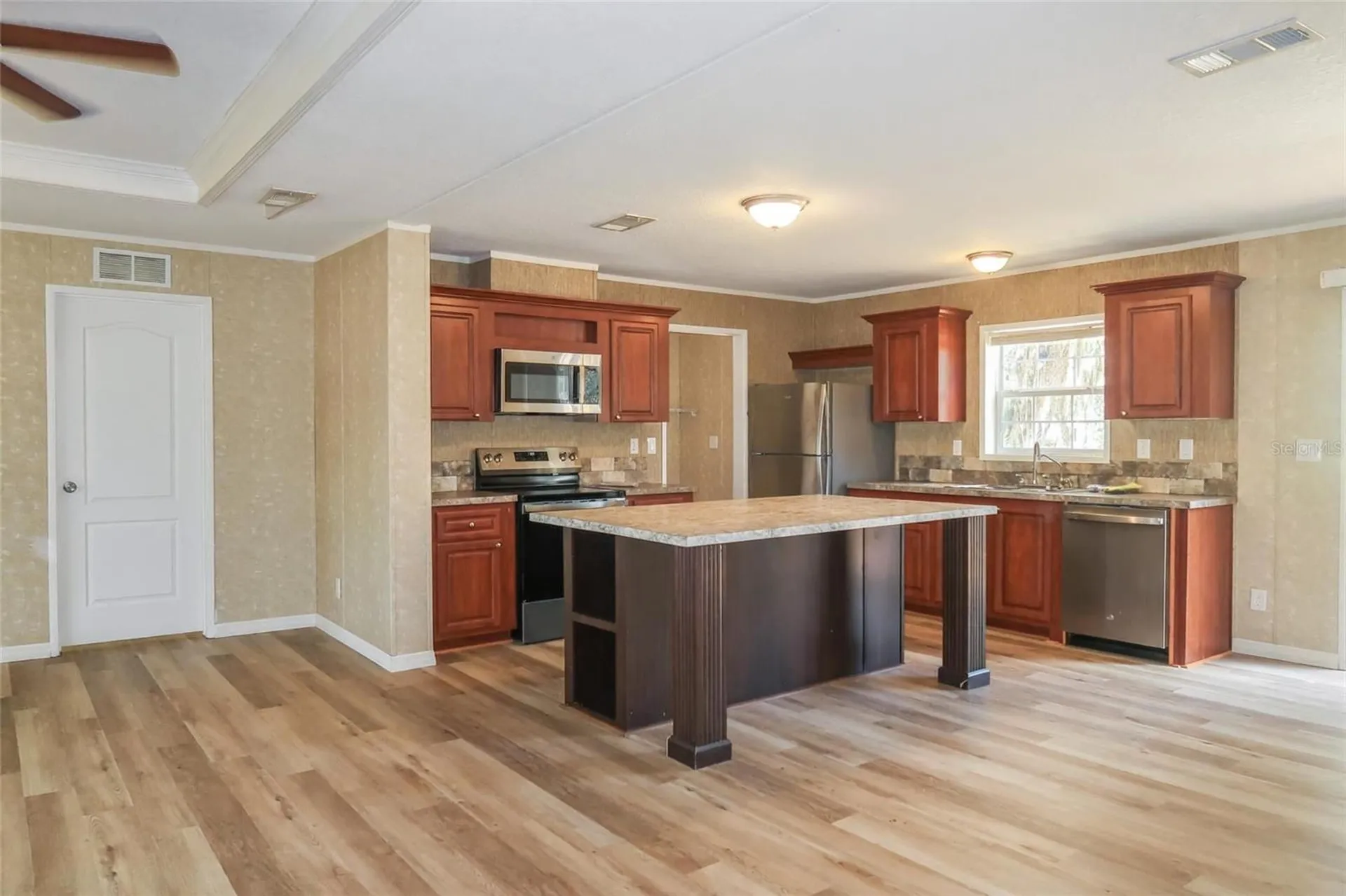 6102 Woodhaven Drive Lakeland FL 33811