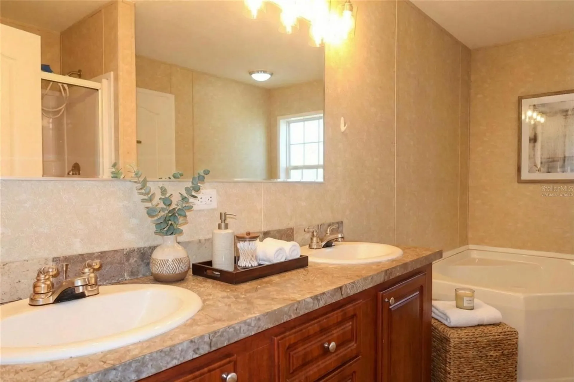6102 Woodhaven Drive Lakeland FL 33811
