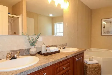 6102 Woodhaven Drive Lakeland FL 33811