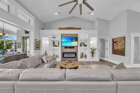 12809 Sheringham Way Sarasota FL 34240