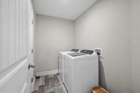 106 Red Cedar Park Rotonda West FL 33947
