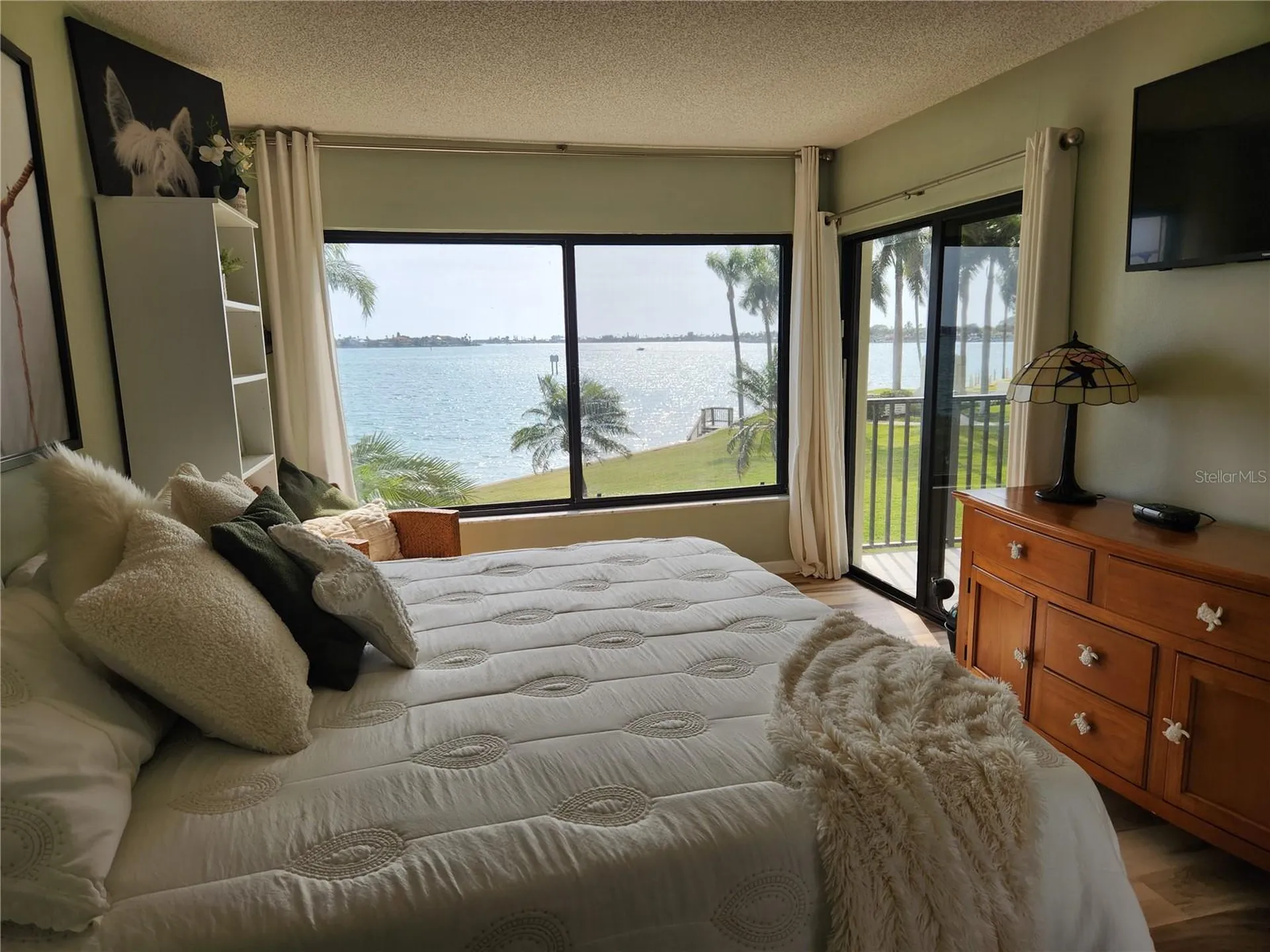 6287 Bahia Del Mar Circle St Petersburg FL 33715