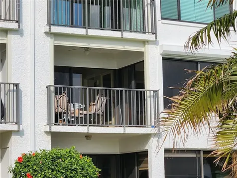 6287 Bahia Del Mar Circle St Petersburg FL 33715