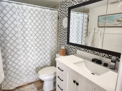 6287 Bahia Del Mar Circle St Petersburg FL 33715