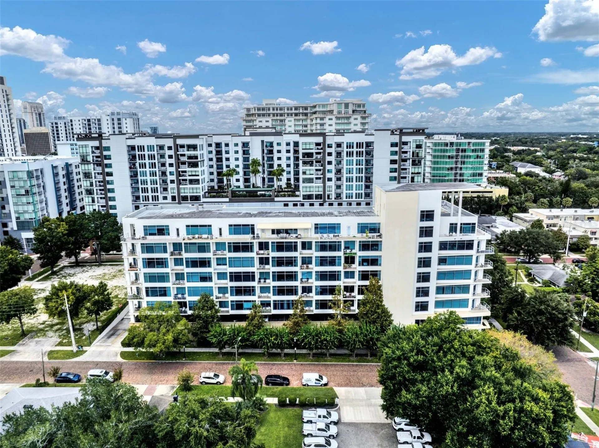 525 E Jackson Street Orlando FL 32801