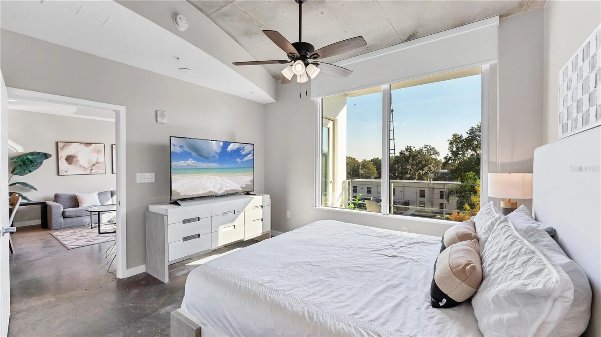 525 E Jackson Street Orlando FL 32801