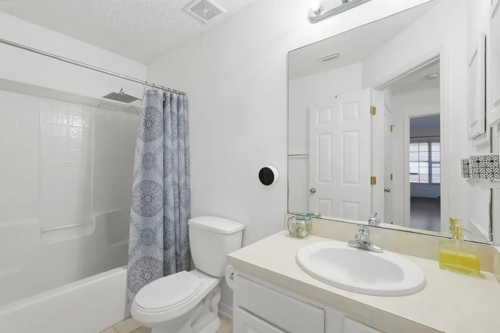 6 Reybury Lane Palm Coast FL 32164