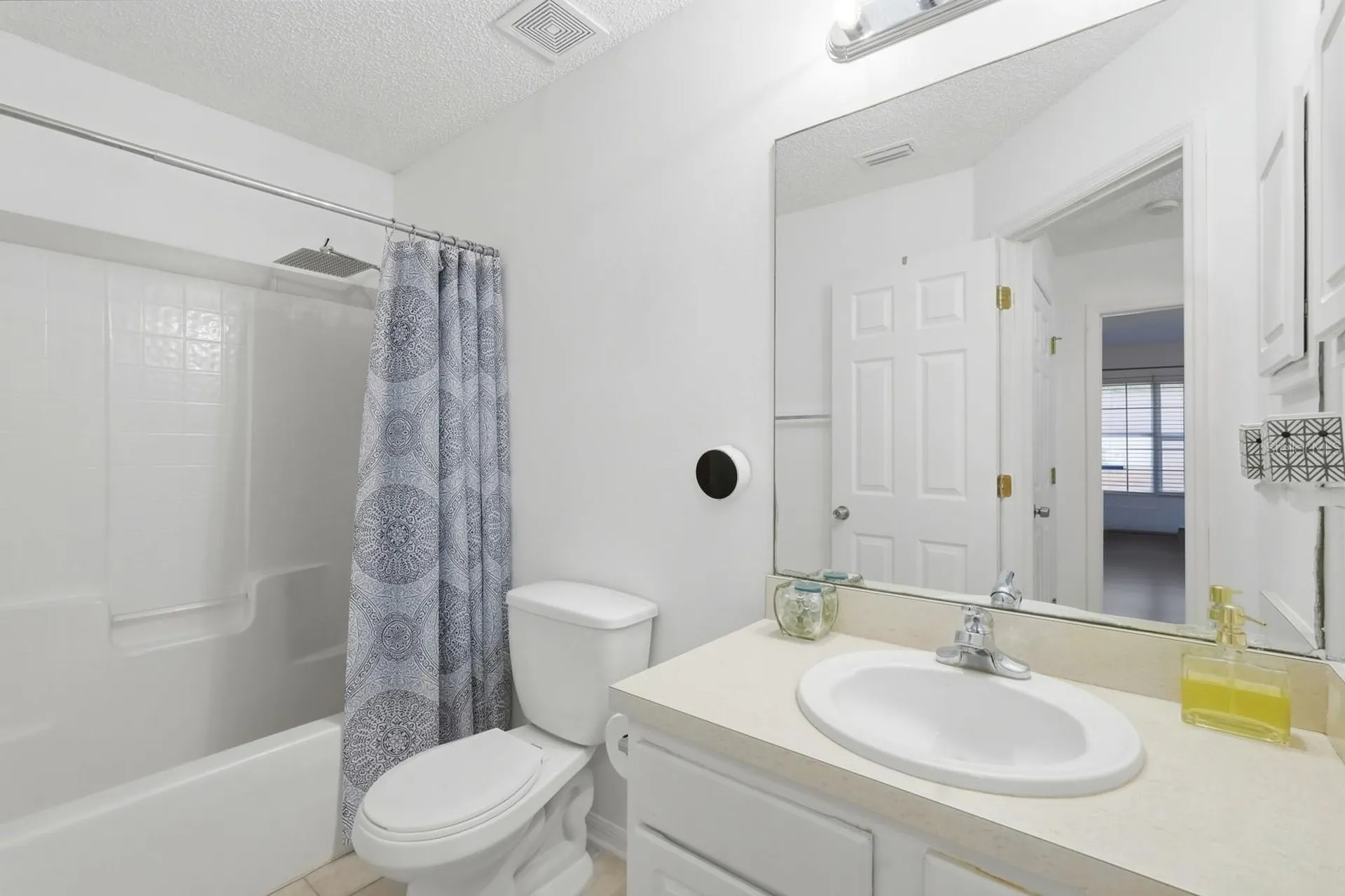 6 Reybury Lane Palm Coast FL 32164