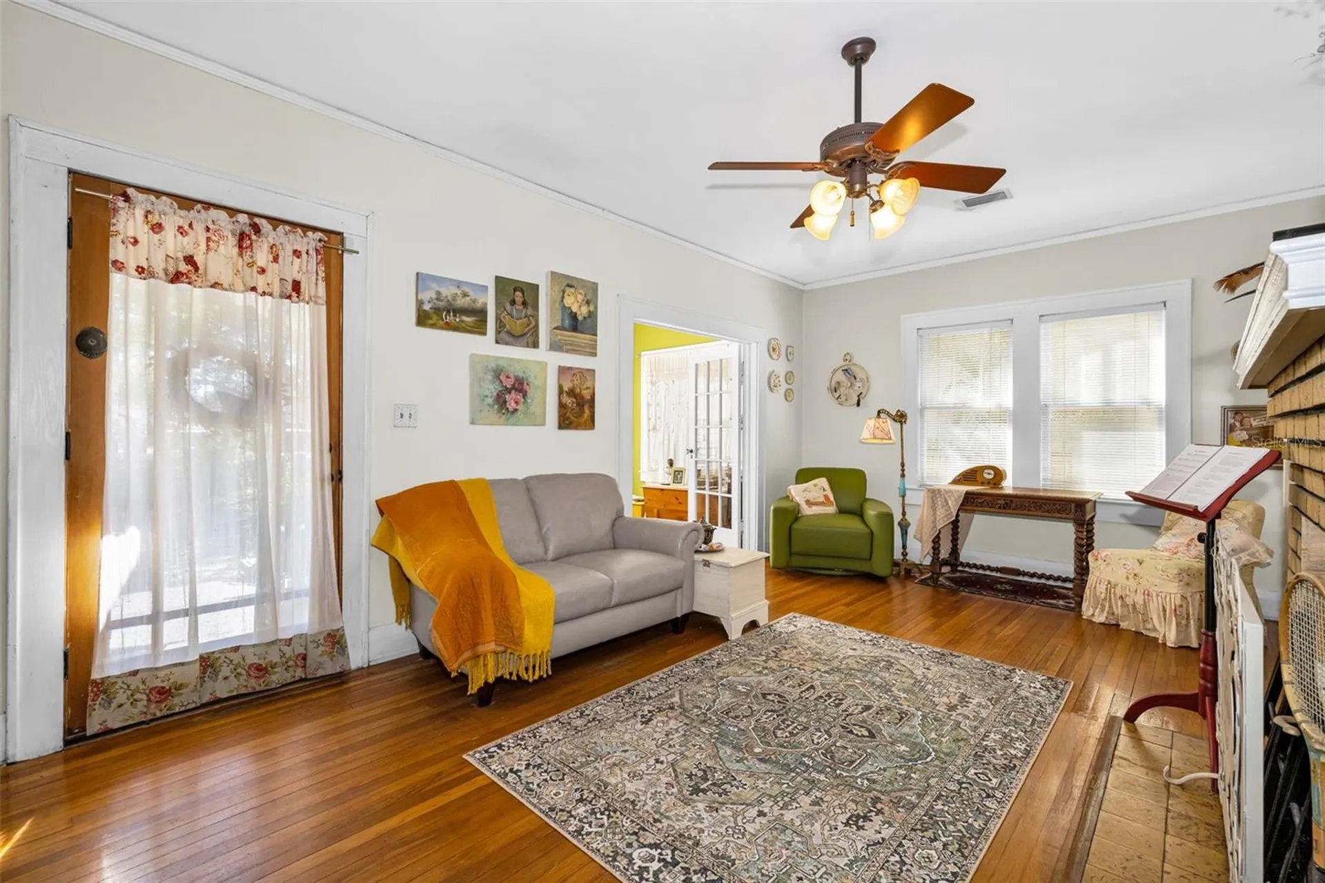 3411 W Bay Avenue Tampa FL 33611