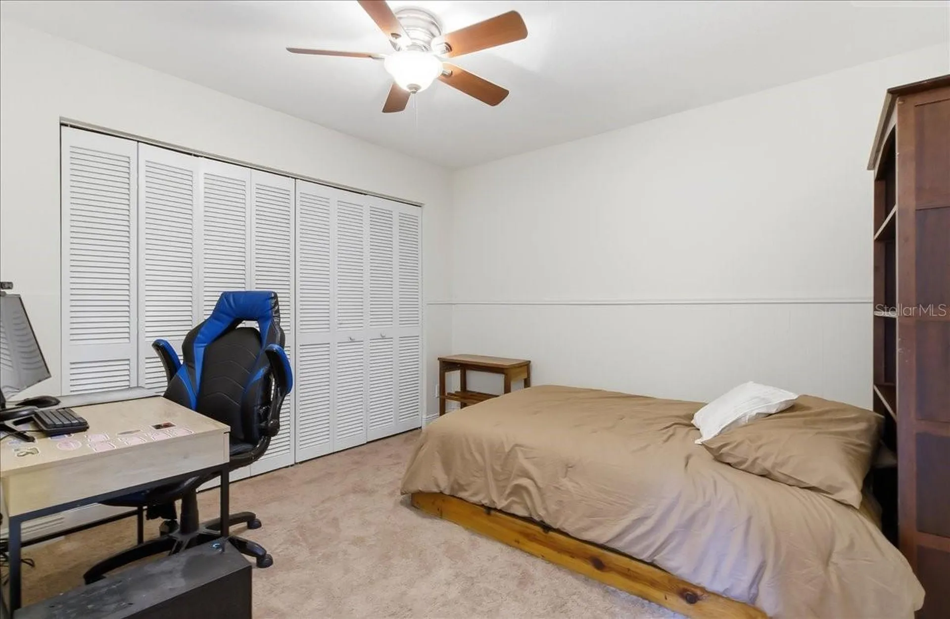 8215 Country Oaks Court Sarasota FL 34243