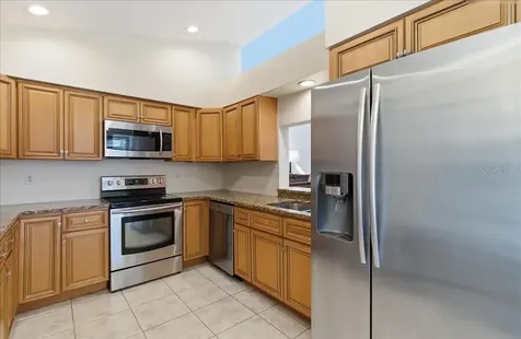 8215 Country Oaks Court Sarasota FL 34243