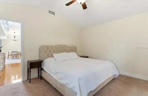 8215 Country Oaks Court Sarasota FL 34243