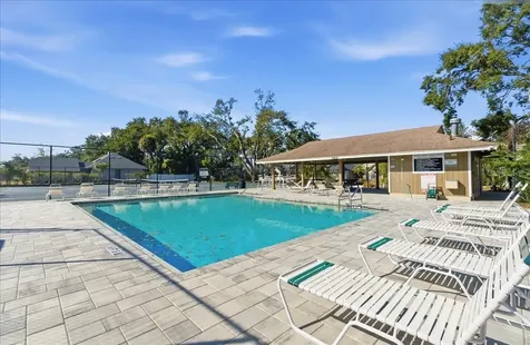 8215 Country Oaks Court Sarasota FL 34243