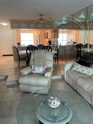6260 Sun Boulevard St Petersburg FL 33715