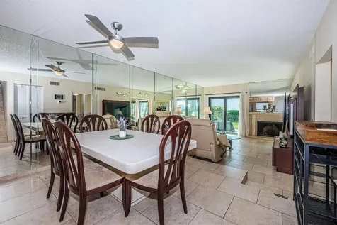 6260 Sun Boulevard St Petersburg FL 33715