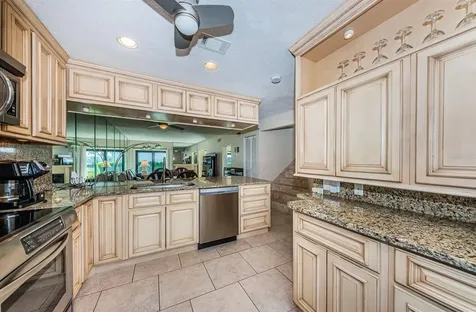 6260 Sun Boulevard St Petersburg FL 33715