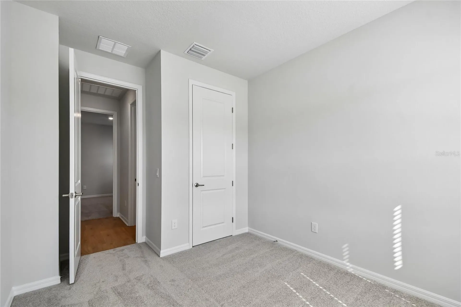 5842 Native Oak Street Mount Dora FL 32757
