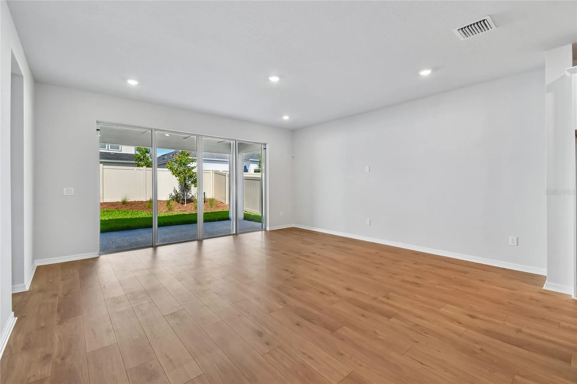 5842 Native Oak Street Mount Dora FL 32757