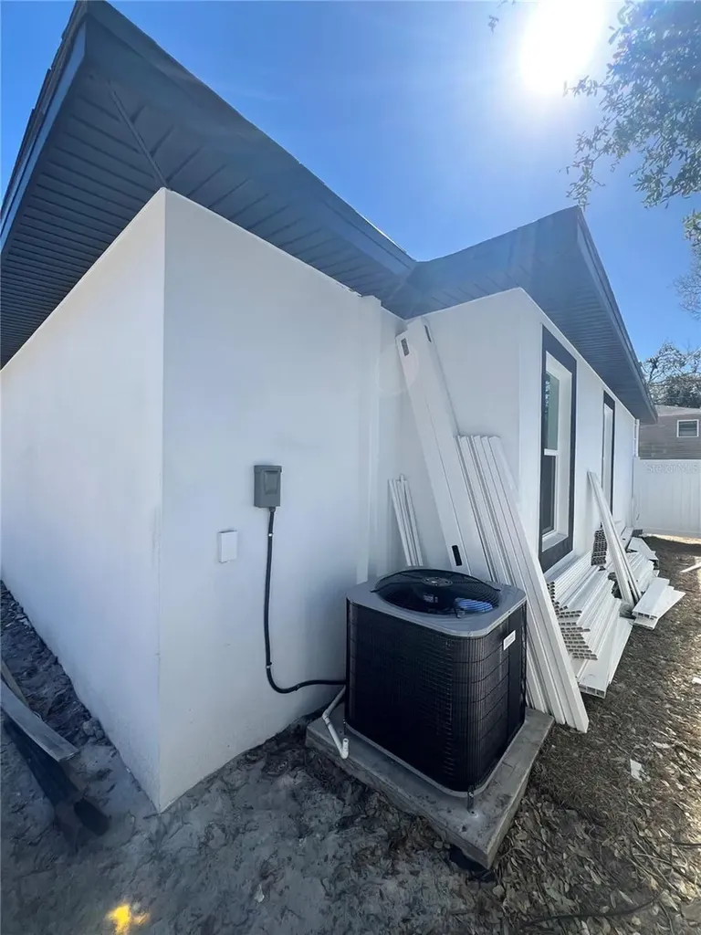 7514 Illinois Drive Tampa FL 33619