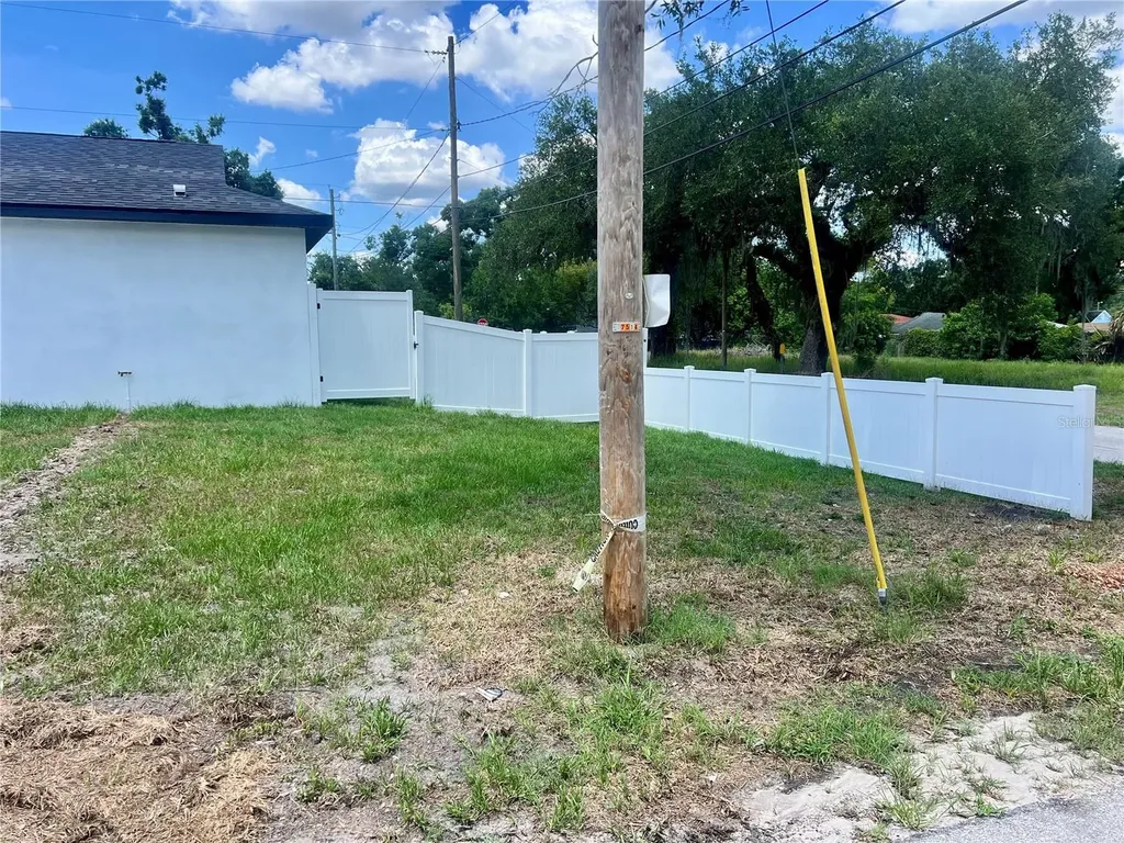 7514 Illinois Drive Tampa FL 33619