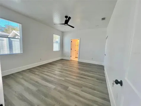 7514 Illinois Drive Tampa FL 33619