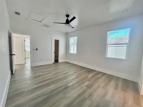 7514 Illinois Drive Tampa FL 33619