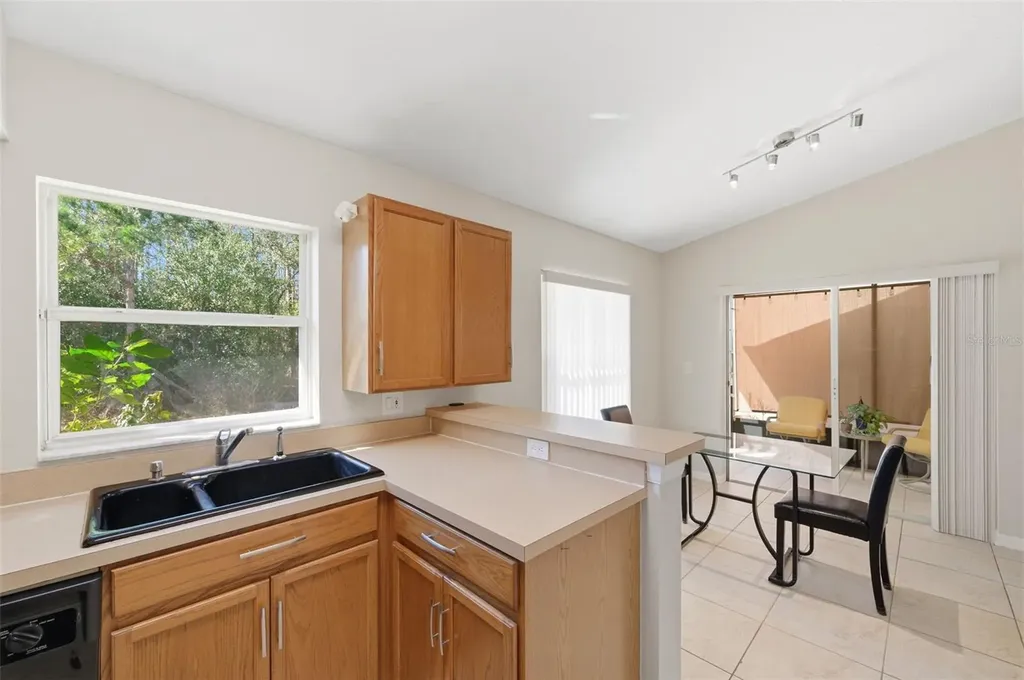 8618 Villa Largo Drive Tampa FL 33614