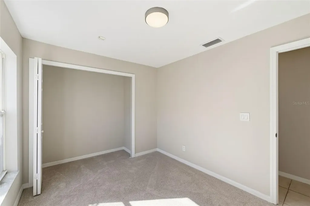 8618 Villa Largo Drive Tampa FL 33614