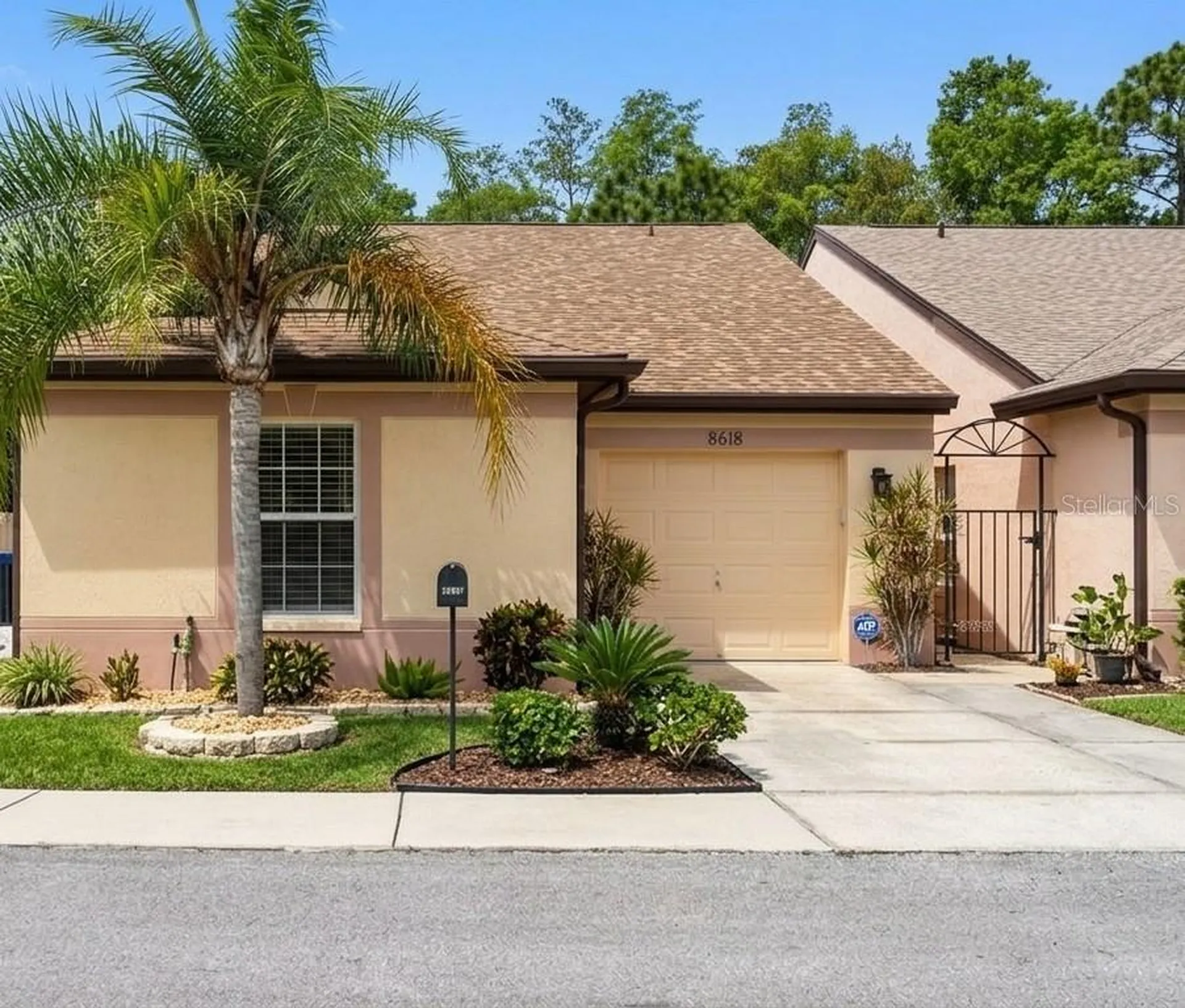 8618 Villa Largo Drive Tampa FL 33614