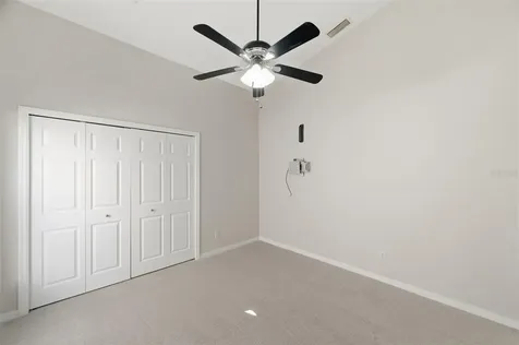 8618 Villa Largo Drive Tampa FL 33614