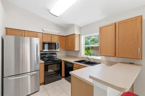 8618 Villa Largo Drive Tampa FL 33614