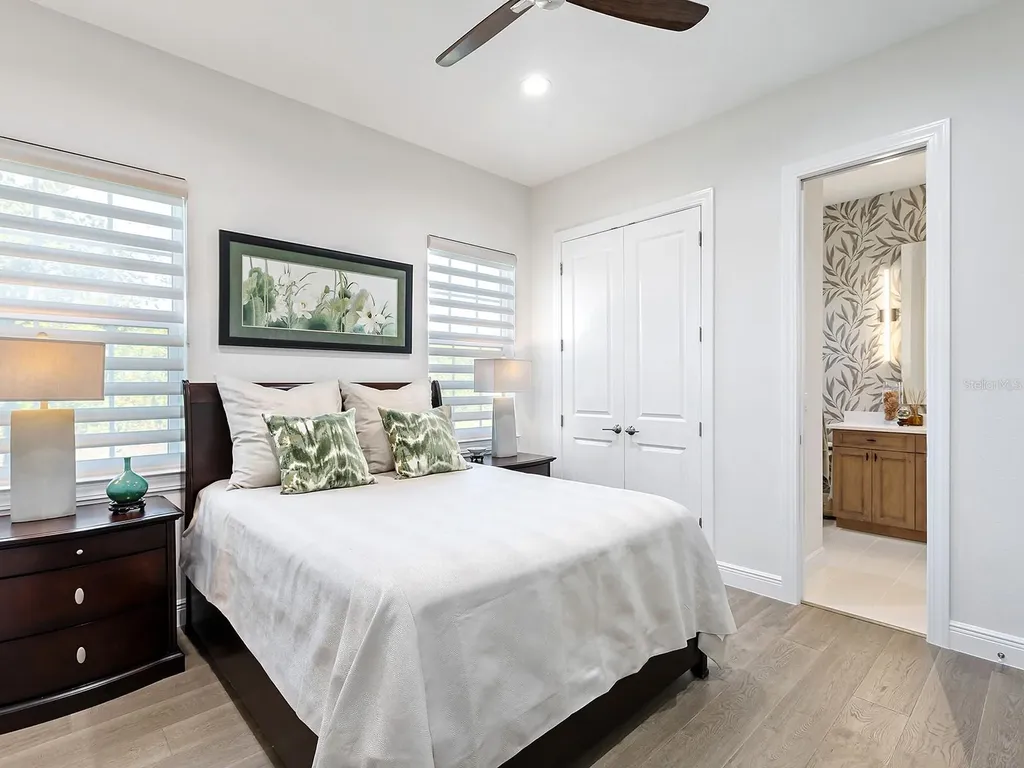 9220 Starry Night Avenue Sarasota FL 34241