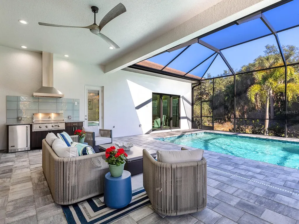 9220 Starry Night Avenue Sarasota FL 34241