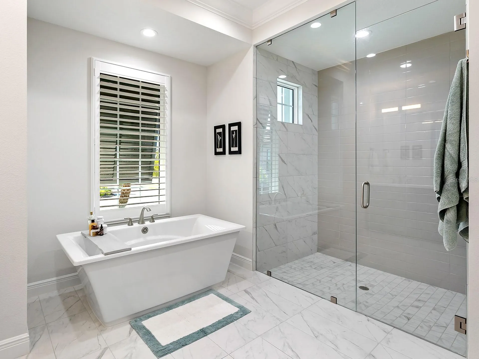9220 Starry Night Avenue Sarasota FL 34241