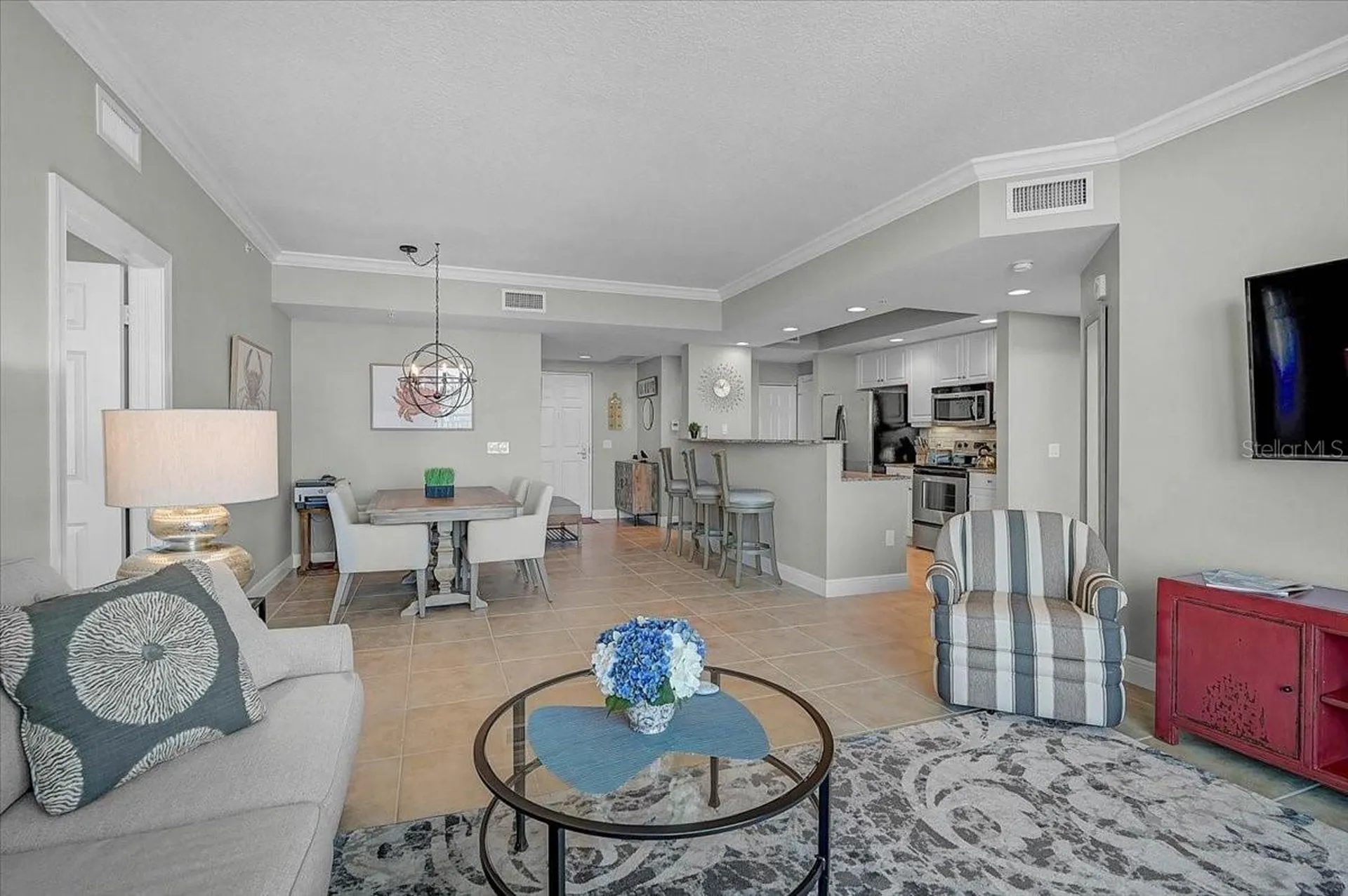 800 N Tamiami Trail Sarasota FL 34236